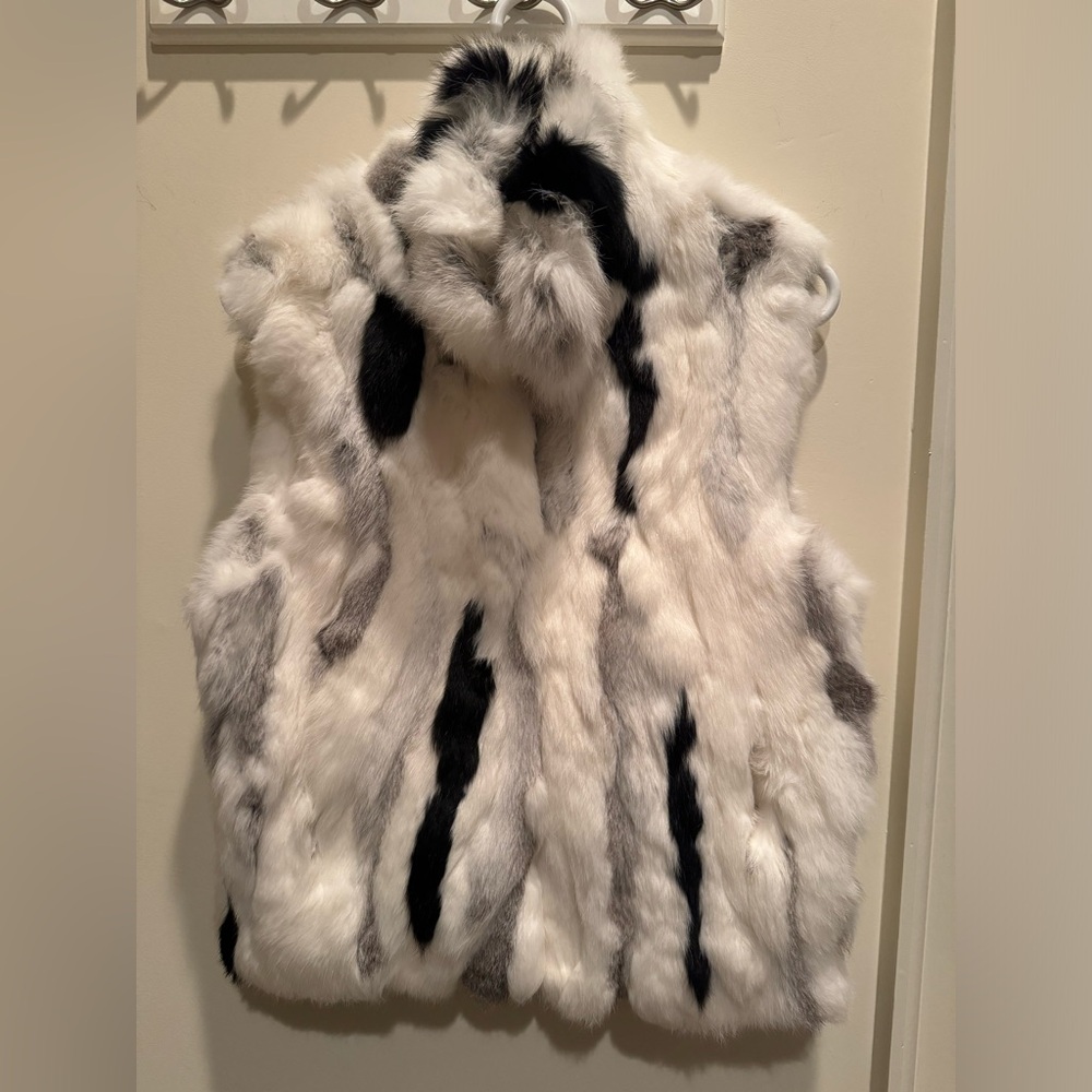 Adrienne Landau fur vest size S